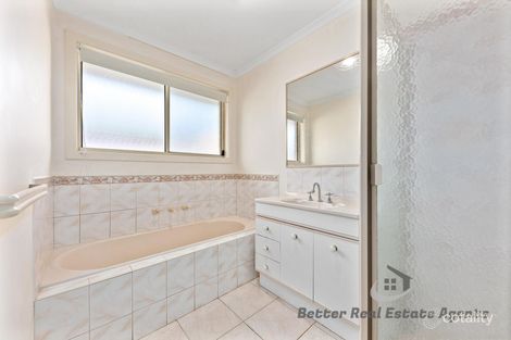 Property photo of 43 William Wright Wynd Hoppers Crossing VIC 3029