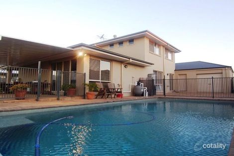 Property photo of 8 Oltrarno Place Bridgeman Downs QLD 4035