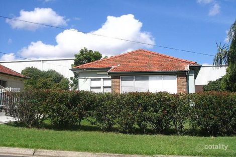 63 Lawford St, Greenacre, NSW 2190