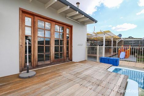 Property photo of 32 Mandora Way Riverton WA 6148