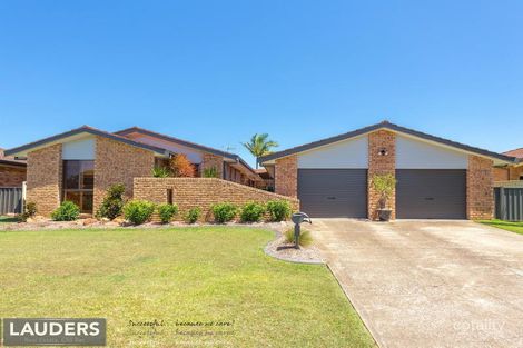 Property photo of 28 Suni Drive Old Bar NSW 2430