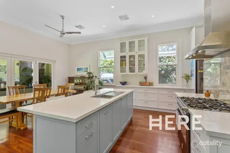 Property photo of 26 Solomon Street Palmyra WA 6157