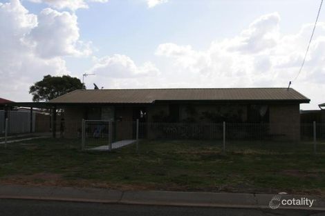 10 Cooper Ave, Oakey, QLD 4401