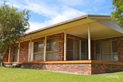 10 Collett Pl, St Georges Basin, NSW 2540