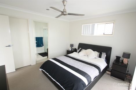 Property photo of 31 Hanover Drive Pimpama QLD 4209