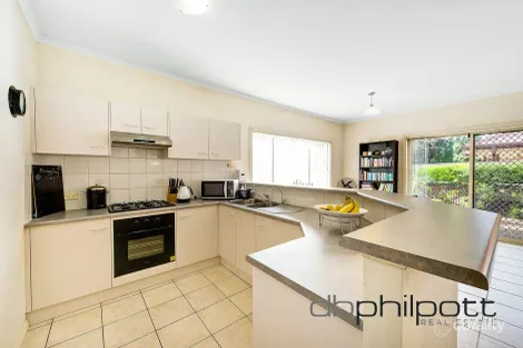 Property photo of 28 Featherstone Circuit Greenwith SA 5125
