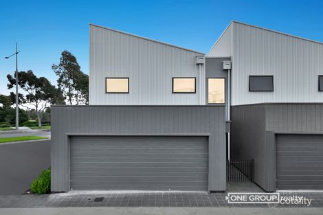 Property photo of 2 Skye Walk Wollert VIC 3750