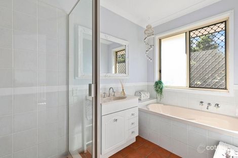 Property photo of 36 Oberon Esplanade Hemmant QLD 4174