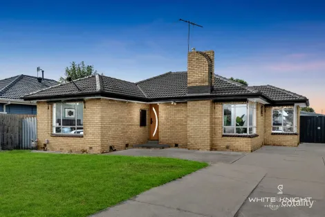 Property photo of 46 Collenso Street Sunshine West VIC 3020