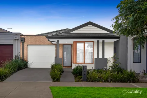 8 Samuel Rd, Weir Views, VIC 3338