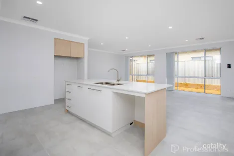 Property photo of 14 Binningup Terrace Eglinton WA 6034