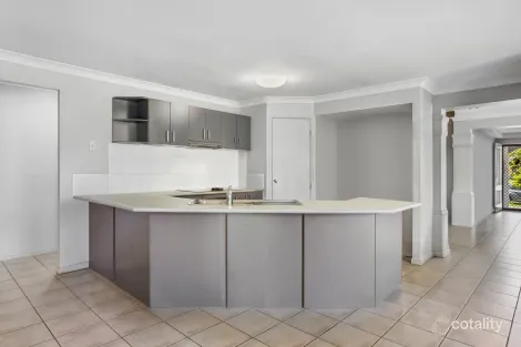 Property photo of 12 Tennant Street Pacific Pines QLD 4211