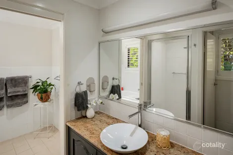 Property photo of 2A Hardy Close Korora NSW 2450