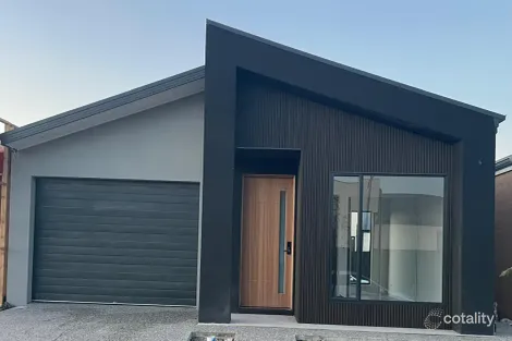 21 Crotone Ave, Deanside, VIC 3336