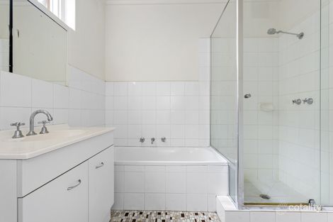 Property photo of 1/23 Auburn Grove Hawthorn East VIC 3123
