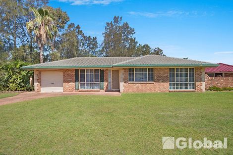 5 Derwent Cres, Lakelands, NSW 2282