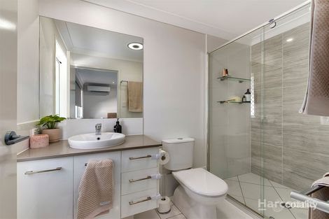 Property photo of 70 Somerset Drive Carseldine QLD 4034