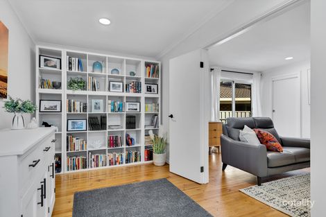 Property photo of 5 Skye Court Aberfoyle Park SA 5159