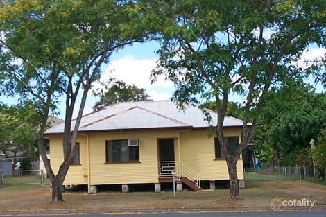 262 Dean St, Berserker, QLD 4701