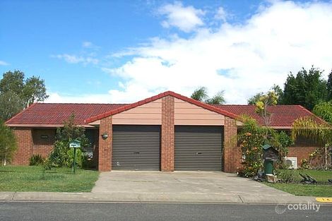 2/14 Orkney Pl, Labrador, QLD 4215