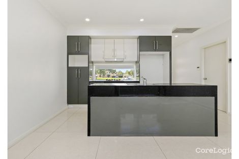 Property photo of 26 Wianamatta Drive Cartwright NSW 2168