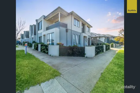 1/32 Palara Dr, Strathtulloh, VIC 3338