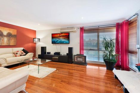 Property photo of 8 Ovens Close Horningsea Park NSW 2171