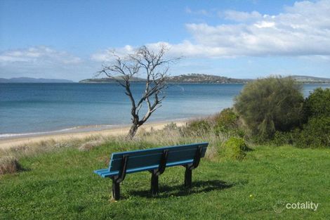 Property photo of 54 Nowra Road Roches Beach TAS 7170