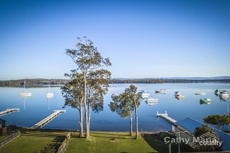 Property photo of 17 Kenilworth Street Mannering Park NSW 2259