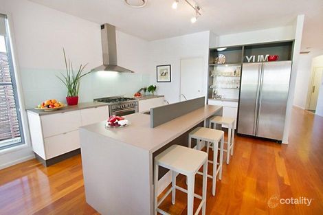 Property photo of 46 Flindersia Crescent Seventeen Mile Rocks QLD 4073