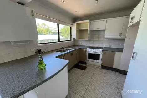 Property photo of 36A Johnstone Street Peakhurst NSW 2210