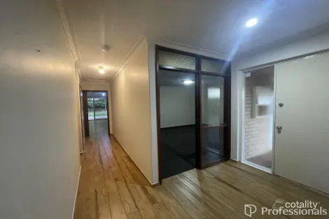 Property photo of 31 Pollard Way Warnbro WA 6169