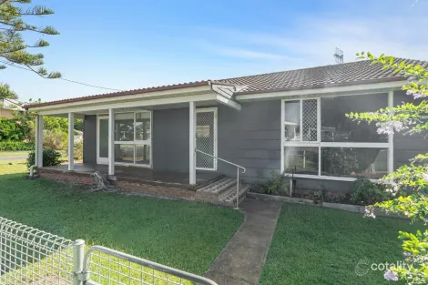Property photo of 1 Conden Place Canton Beach NSW 2263