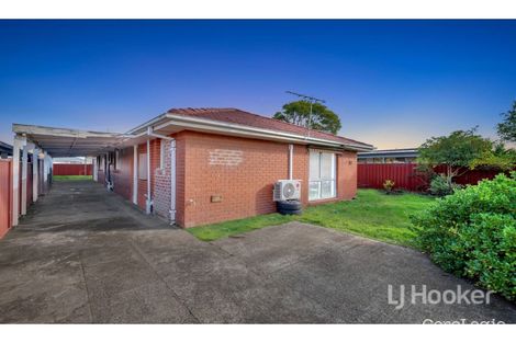 Property photo of 23 Stewart Crescent Rockbank VIC 3335