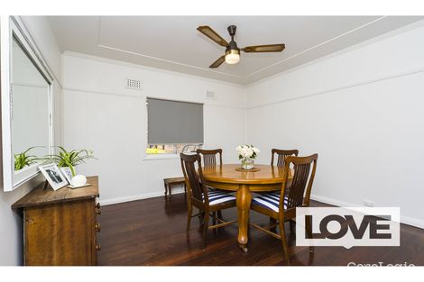 Property photo of 18 Barford Street Speers Point NSW 2284