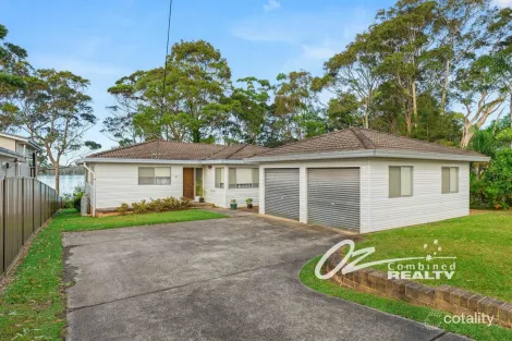 Property photo of 67 Walmer Avenue Sanctuary Point NSW 2540