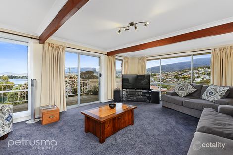 Property photo of 2 Wendourie Parade Austins Ferry TAS 7011