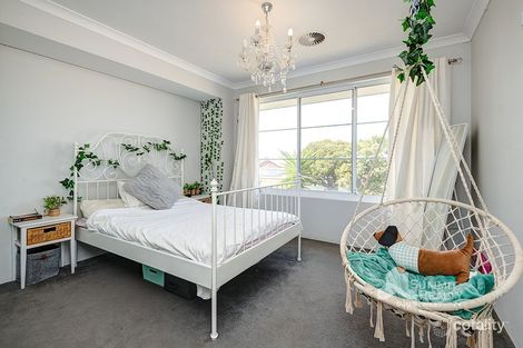 Property photo of 26 Santorini Loop Binningup WA 6233