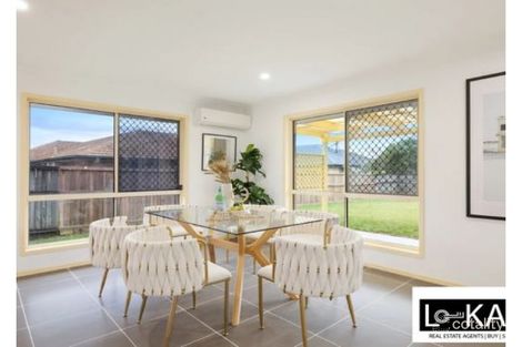 Property photo of 14 Rubicon Crescent Kuraby QLD 4112
