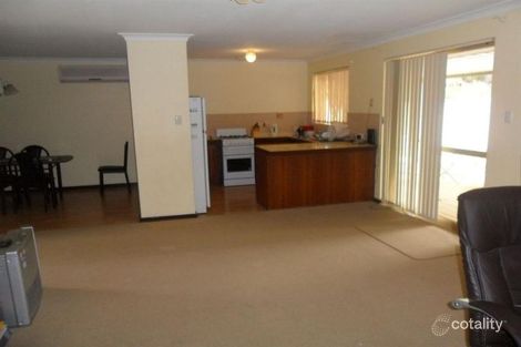 Property photo of 10/21 Cambridge Road Forrestfield WA 6058