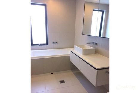 Property photo of 82 Ellsworth Crescent Camberwell VIC 3124