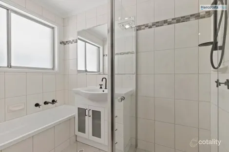 Property photo of 9 Michael Avenue Hackham SA 5163