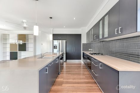 Property photo of 152 Grovely Terrace Mitchelton QLD 4053