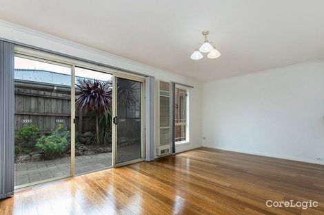 Property photo of 4/25 Torquay Road Belmont VIC 3216