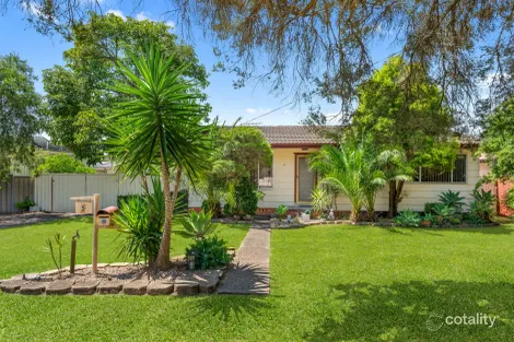 Property photo of 5 Denzil Avenue St Clair NSW 2759