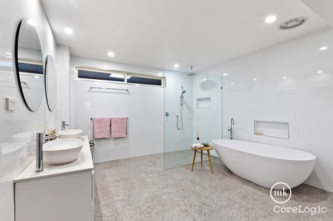 Property photo of 17 Kingsbridge Court Croydon Hills VIC 3136