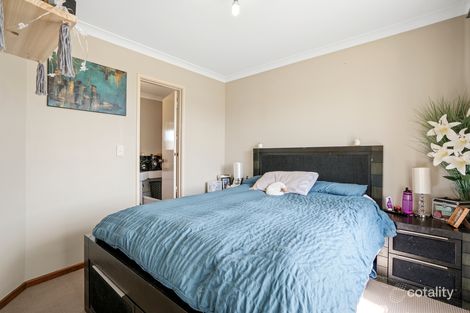 Property photo of 32A Waratah Drive Camillo WA 6111