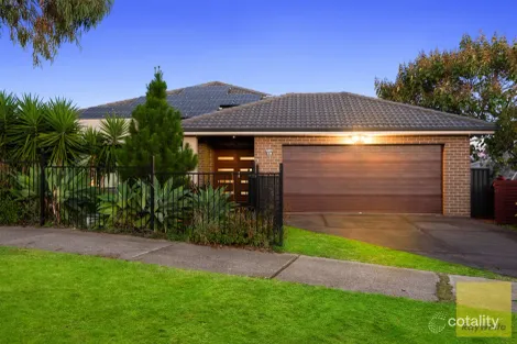 21 Montezuma Ave, Truganina, VIC 3029