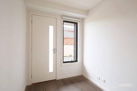 Property photo of 2/63 Royal Avenue Springvale VIC 3171