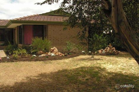 Property photo of 4 Garnsworthy Grove Stratton WA 6056